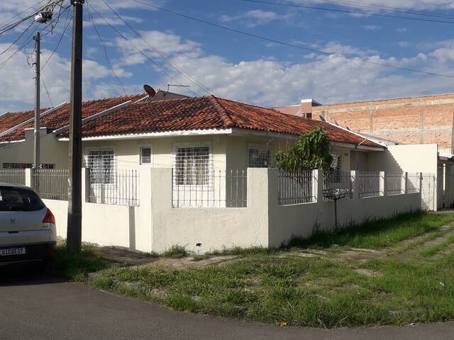#388 - Casa para Venda em Curitiba - PR - 2